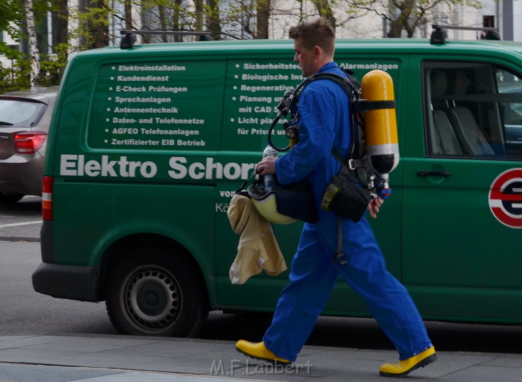 Einsatz DKV Koeln Braunsfeld Scheidweilerstr P102.JPG - Miklos Laubert